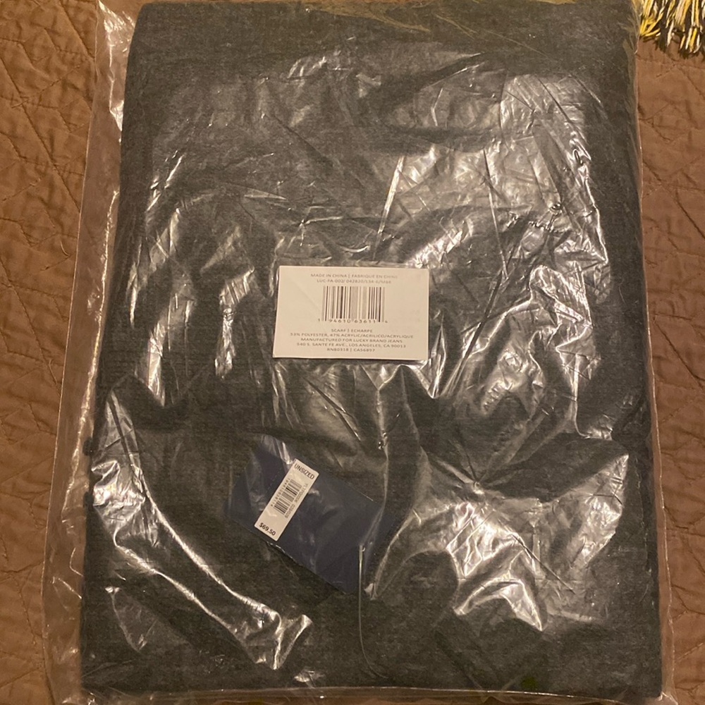 Lucky Brand scarf